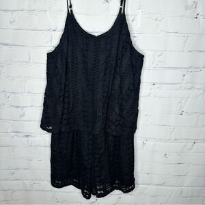 Mossimo large black jumper